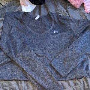 under armor long sleeve shirt